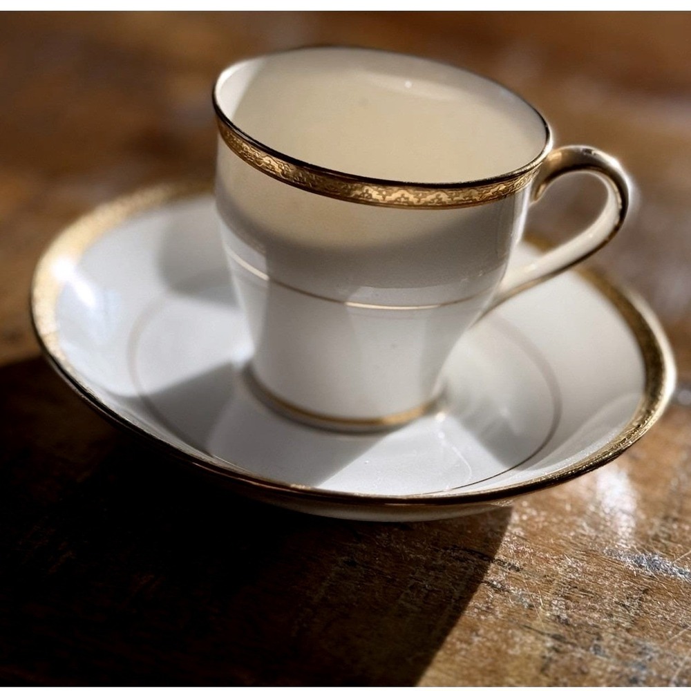 Caldwell & Co Philadelphia Jeweler Espresso Porcelain Cup And‎ Saucer Set